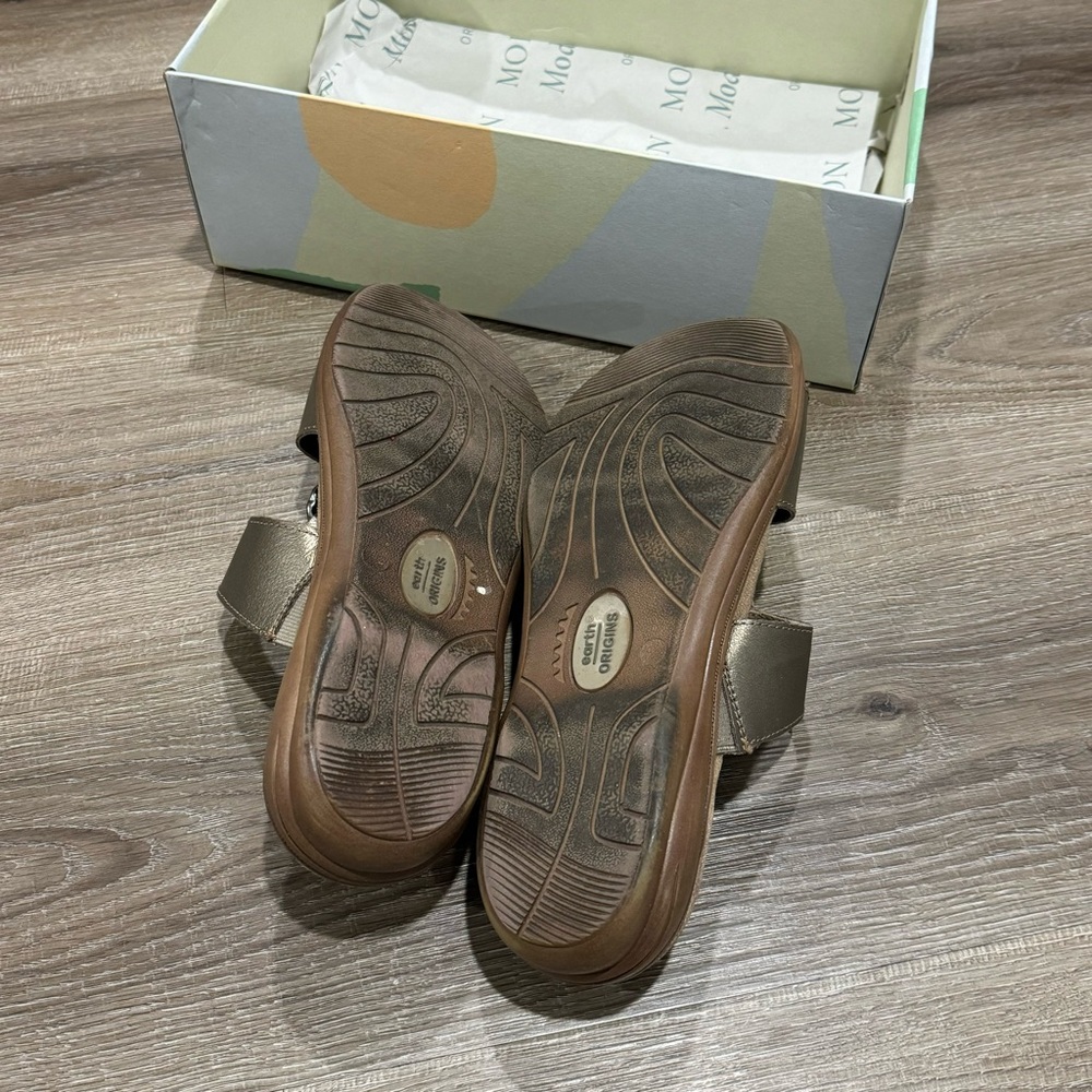 Earth Origins Strappy Platform Sandals Bronze Gold Leather Size 9 Comfort Arch - Picture 6 of 10